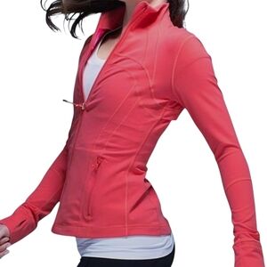 Lululemon Define Jacket Run Active Women size 12 Yoga Hike Stretchy Passion 2014